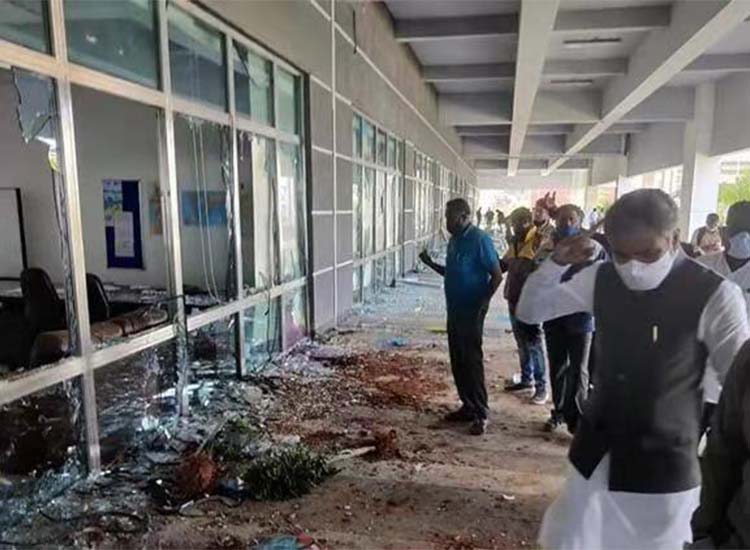 印度工廠被暴力打砸，數(shù)千部iphone被盜，臺企損失上千萬【潤康】輥皮廠家對此事看法?