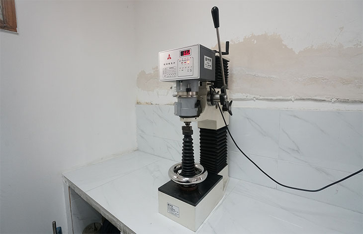 潤康臺式HRC洛氏硬度計(jì) 潤康臺式HRC洛氏硬度計(jì)